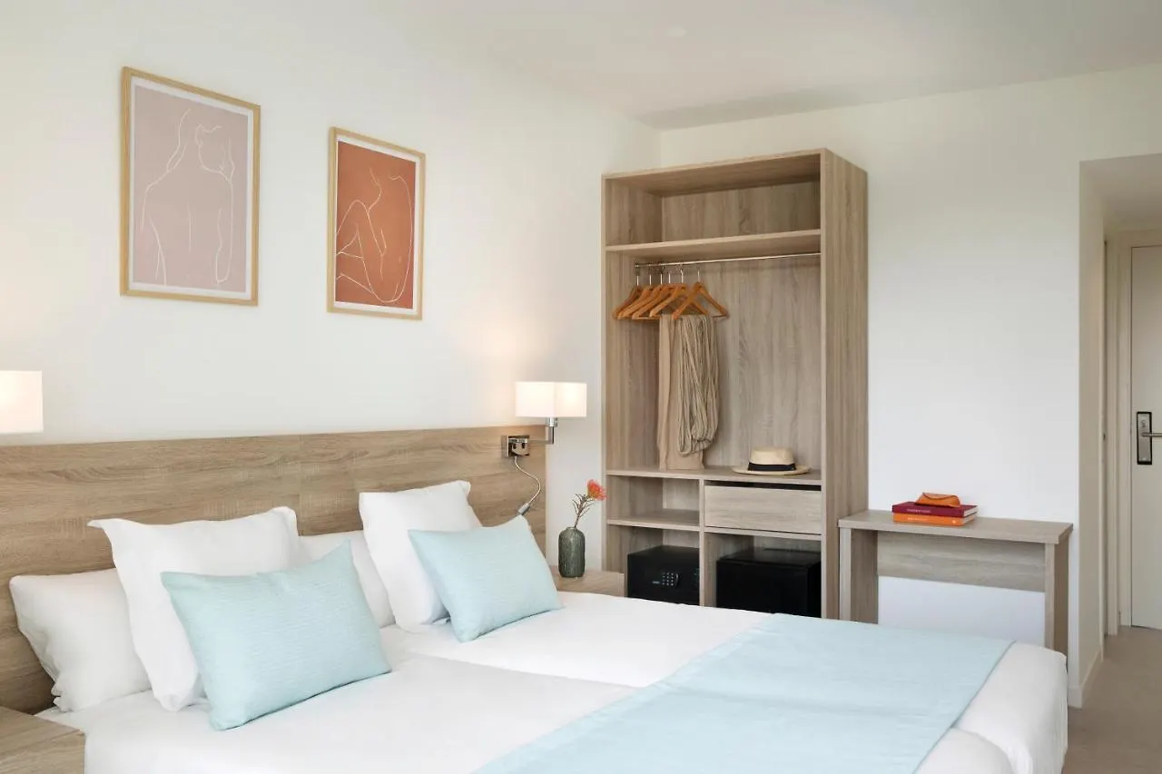 Aparthotel Marina Drach Porto Cristo Spain